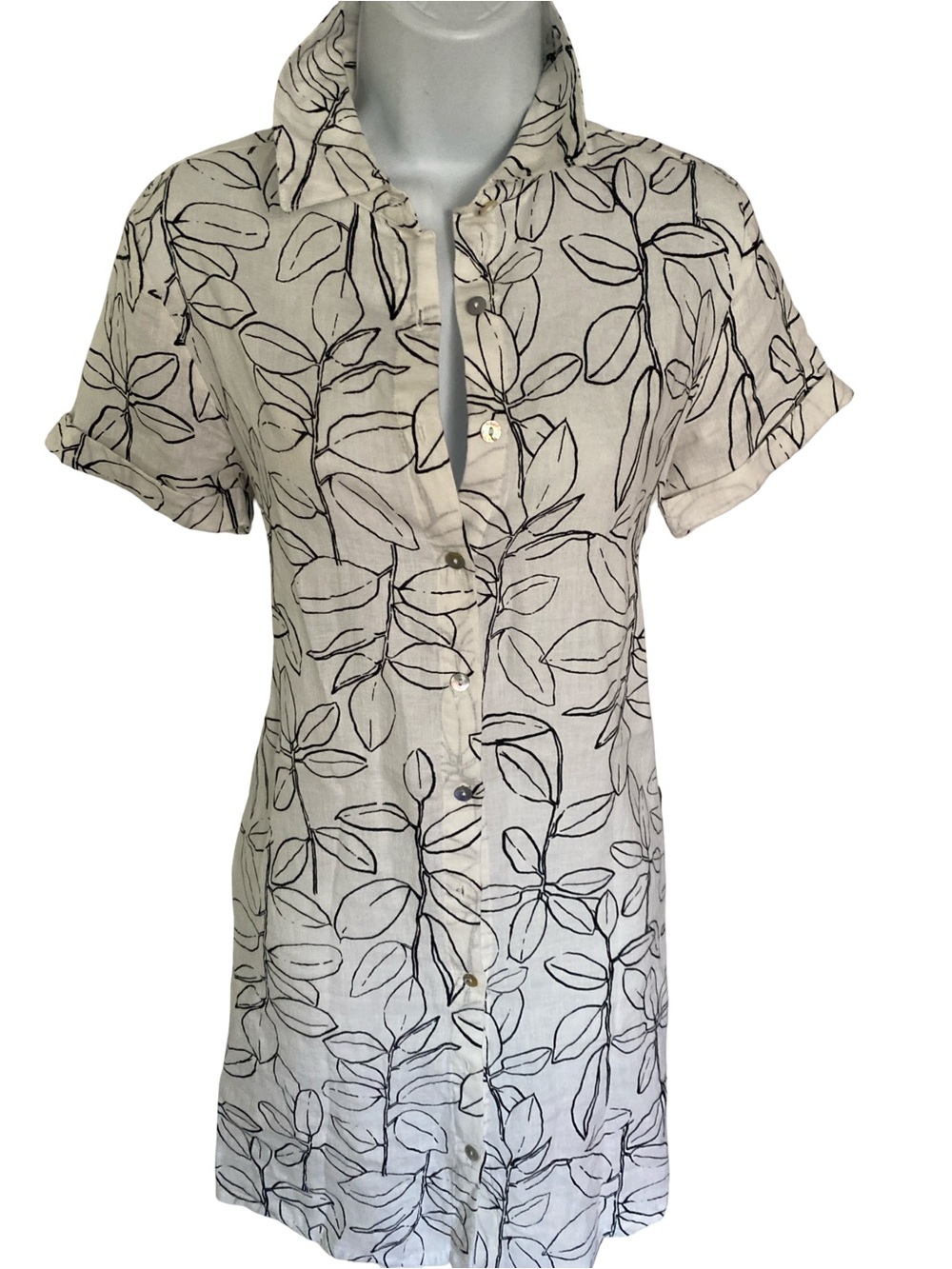 Cynthia Rowley 100% Linen White and Black Leaf-Print Shirt Dress